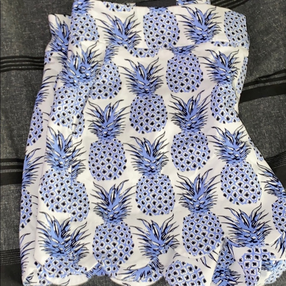 Crown and Ivy shorts